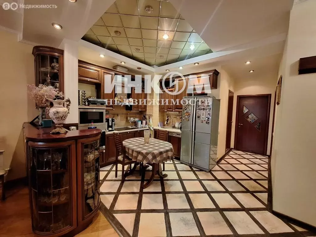 3-комнатная квартира: Москва, улица Чечулина, 11к1 (76.3 м) - Фото 2