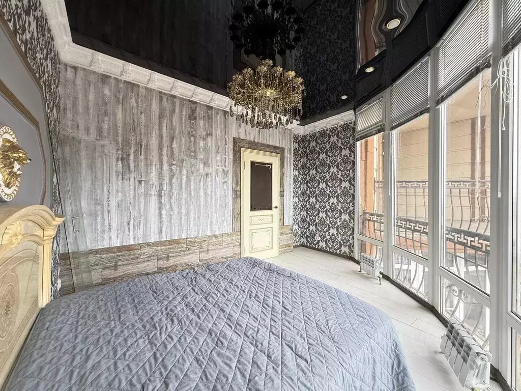 4-к кв. Кабардино-Балкария, Нальчик ул. Шарданова (165.0 м) - Фото 2