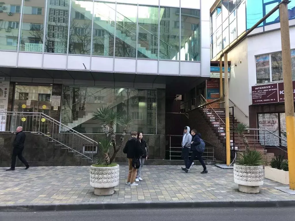 Торговая площадь в Краснодарский край, Сочи Центральный мкр, ул. Роз, ... - Фото 2