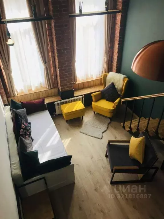 Комната Приморский край, Владивосток Светланская ул., 7 (32.0 м) - Фото 1