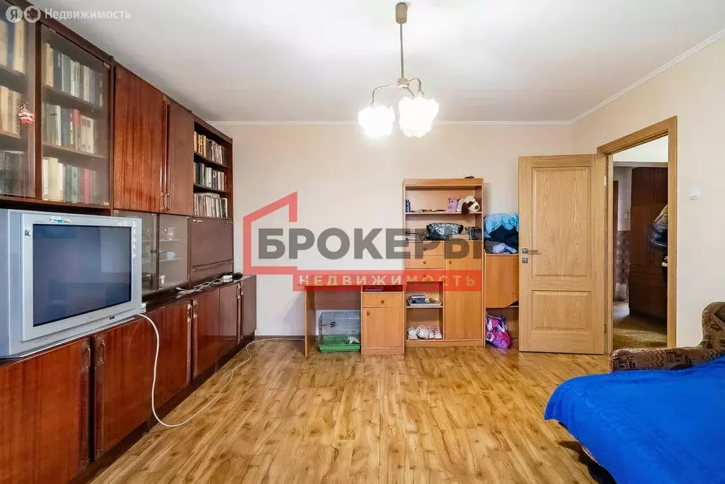 3-комнатная квартира: Севастополь, улица Колобова, 21 (73 м) - Фото 1
