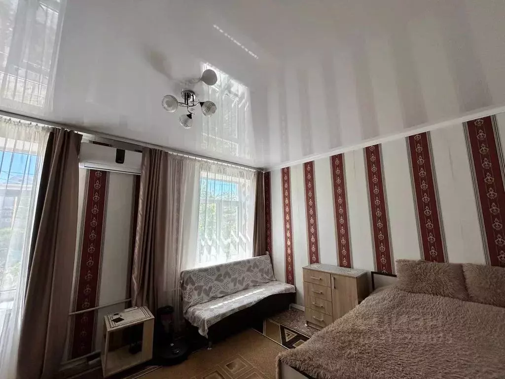 2-к кв. Крым, Евпатория ул. Хлебная, 18/8 (45.0 м) - Фото 1