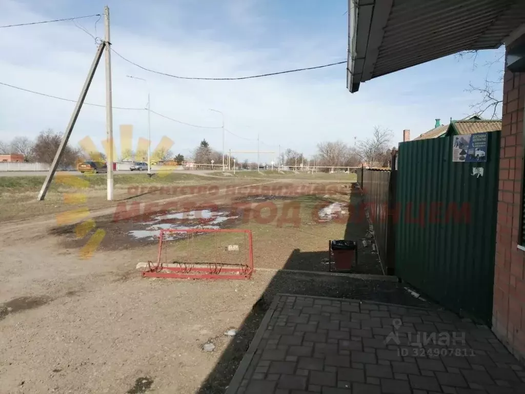 Торговая площадь в Краснодарский край, Ейский район, Копанское с/пос, ... - Фото 1