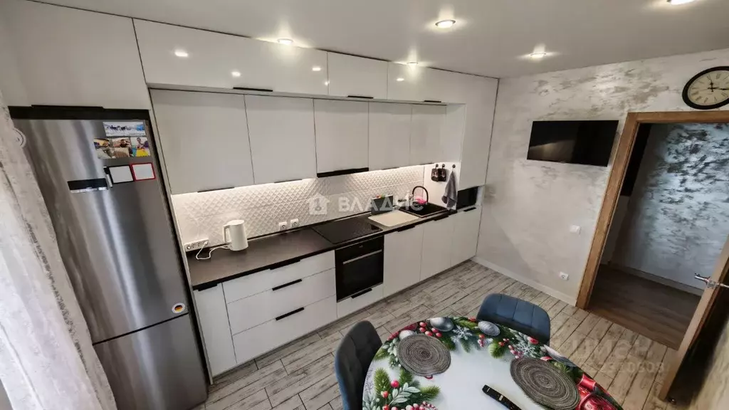 3-к кв. Воронежская область, Воронеж Острогожская ул., 170/1 (77.6 м) - Фото 1