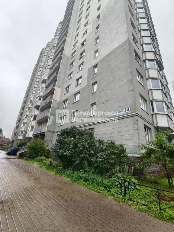 3-к кв. Санкт-Петербург пос. Парголово, Юкковское ш., 14к4 (79.3 м) - Фото 1