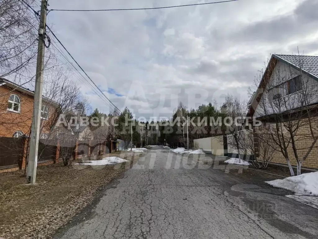 Участок в Тюменская область, Тюмень Три Сосны мкр, ул. Малиновая (14.5 ... - Фото 2