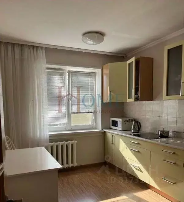 3-к кв. Новосибирская область, Новосибирск Академгородок мкр, ул. ... - Фото 0