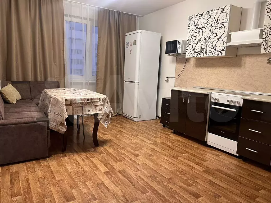2-к. квартира, 62 м, 13/18 эт. - Фото 0