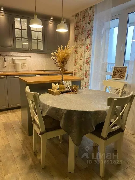 2-к кв. Московская область, Химки Молодежная ул., 78 (64.2 м) - Фото 2