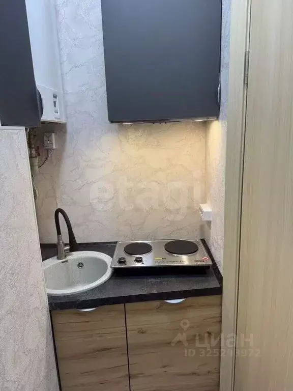 2-к кв. Калининградская область, Калининград Станочный пер., 1 (32.0 ... - Фото 1