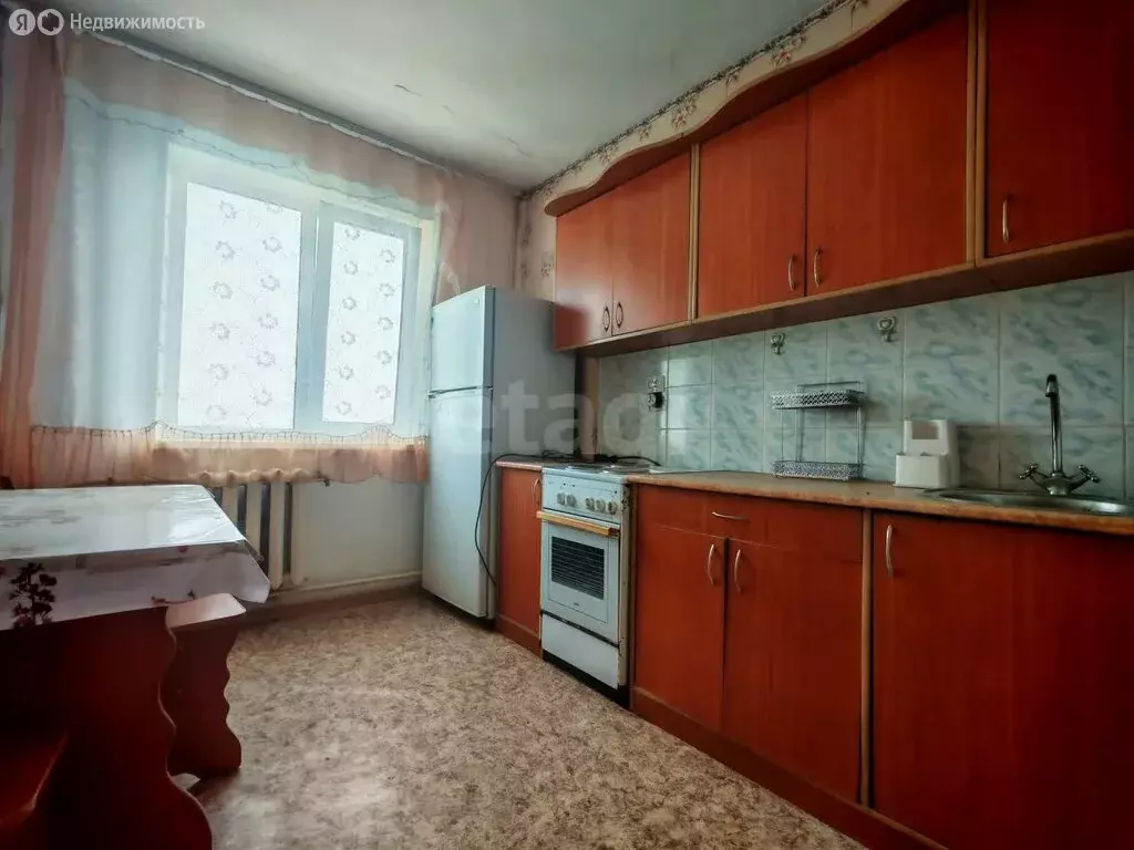 2-комнатная квартира: Арсеньев, Октябрьская улица, 15 (50.5 м) - Фото 0