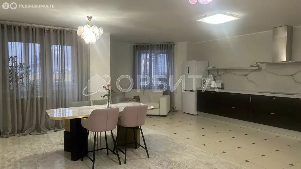 3-комнатная квартира: Тюмень, улица Максима Горького, 55 (104.7 м) - Фото 1