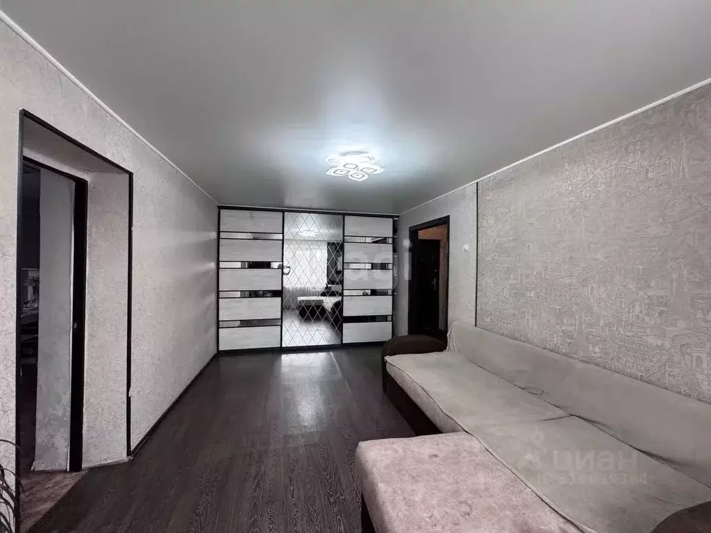3-к кв. Башкортостан, Стерлитамак Коммунистическая ул., 51 (53.8 м) - Фото 1