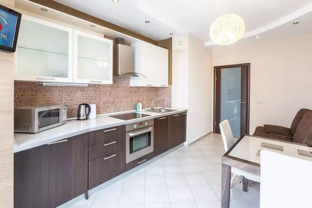 Комната Тюменская область, Тюмень ул. Максима Горького, 68к2 (50.0 м) - Фото 1