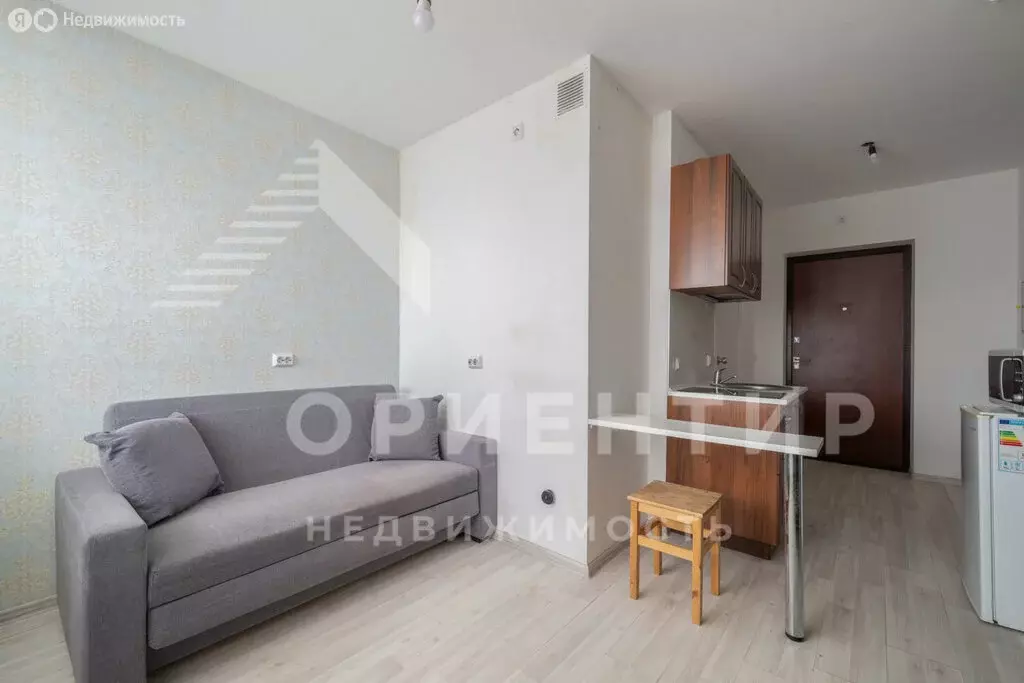 Квартира-студия: Екатеринбург, Рощинская улица, 21к1 (17.6 м) - Фото 1