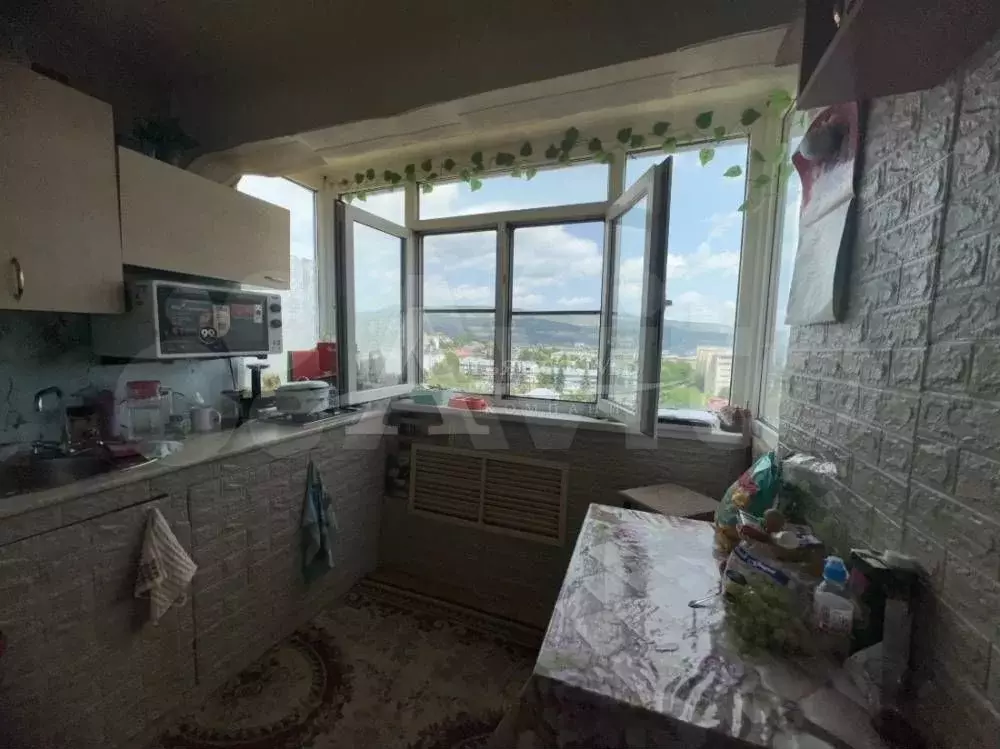 2-к. квартира, 41 м, 9/9 эт. - Фото 0