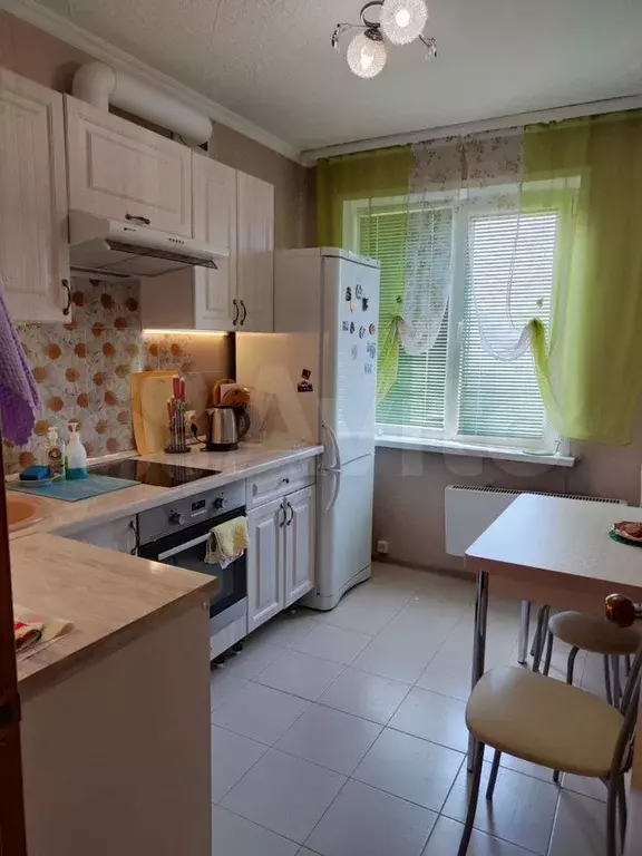 2-к. квартира, 43 м, 8/10 эт. - Фото 1
