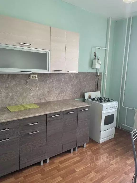 3-к кв. Псковская область, Псков ул. Шестака, 18 (85.0 м) - Фото 1