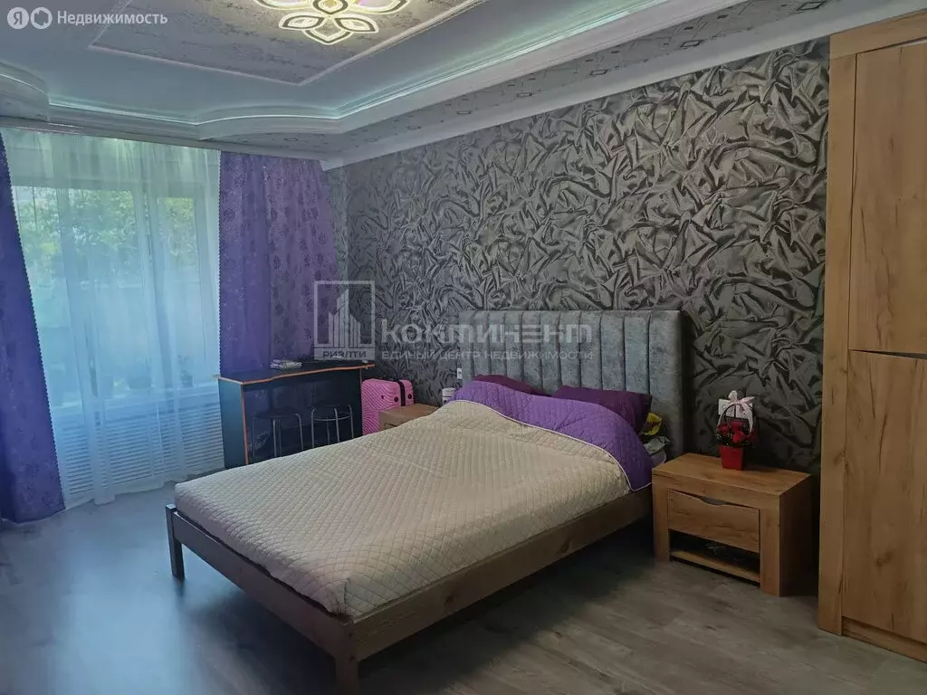 3-комнатная квартира: Вязники, улица Герцена, 38 (72.8 м) - Фото 0