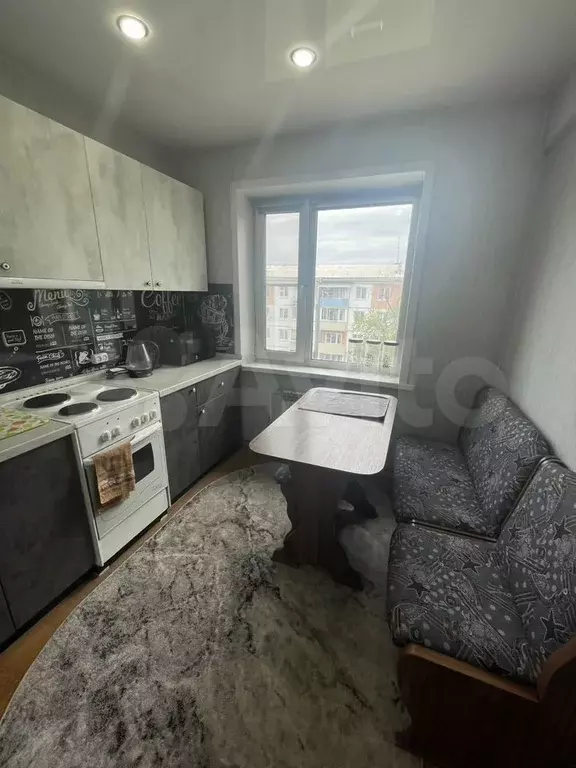 2-к. квартира, 44 м, 5/5 эт. - Фото 0