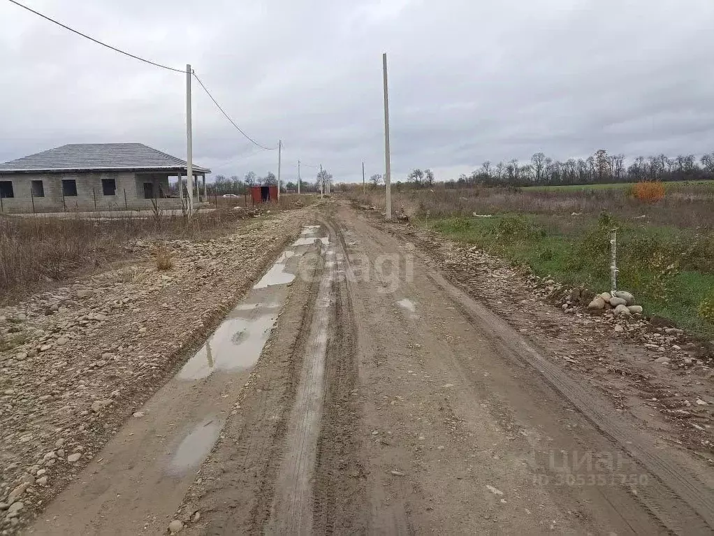 Участок в Адыгея, Майкоп городской округ, Гавердовский хут. ул. ... - Фото 0