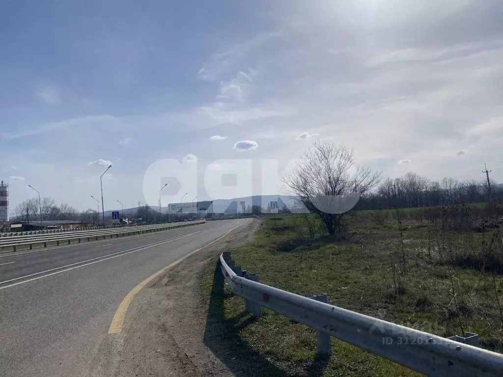 Участок в Краснодарский край, Горячий Ключ  (16.0 сот.) - Фото 1