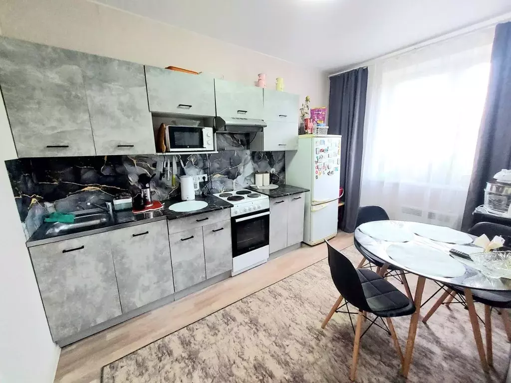 3-к кв. Псковская область, Остров Больничная ул., 25 (54.1 м) - Фото 1