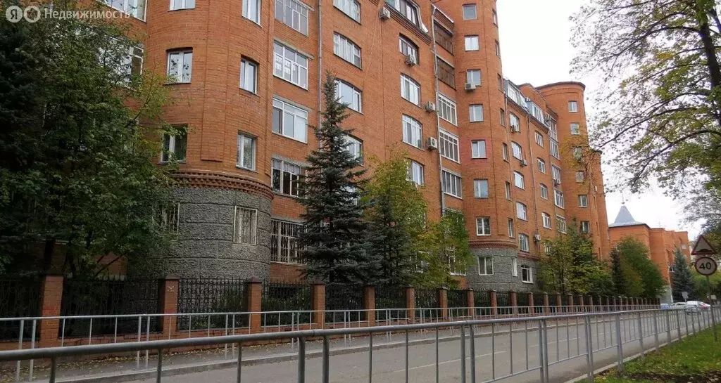 3-комнатная квартира: Тюмень, Даудельная улица, 4 (172.6 м) - Фото 1
