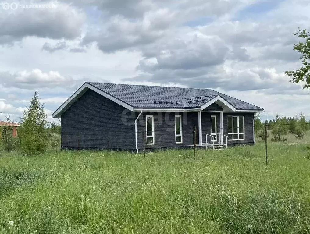 Дом в село Диево-Городище, Александровская улица (130 м) - Фото 1