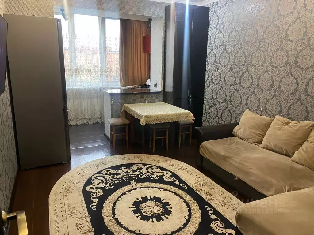 1-к кв. Северная Осетия, Владикавказ ул. Хадарцева, 35 (80.0 м) - Фото 1