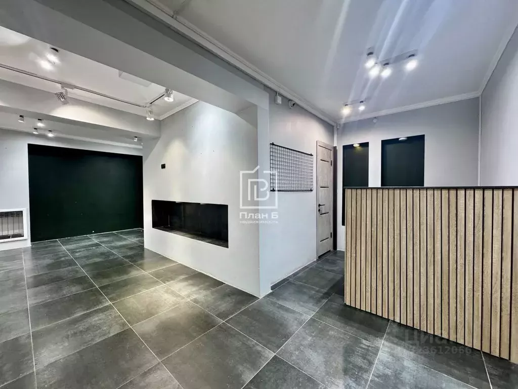 Помещение свободного назначения в Калужская область, Калуга ул. ... - Фото 1