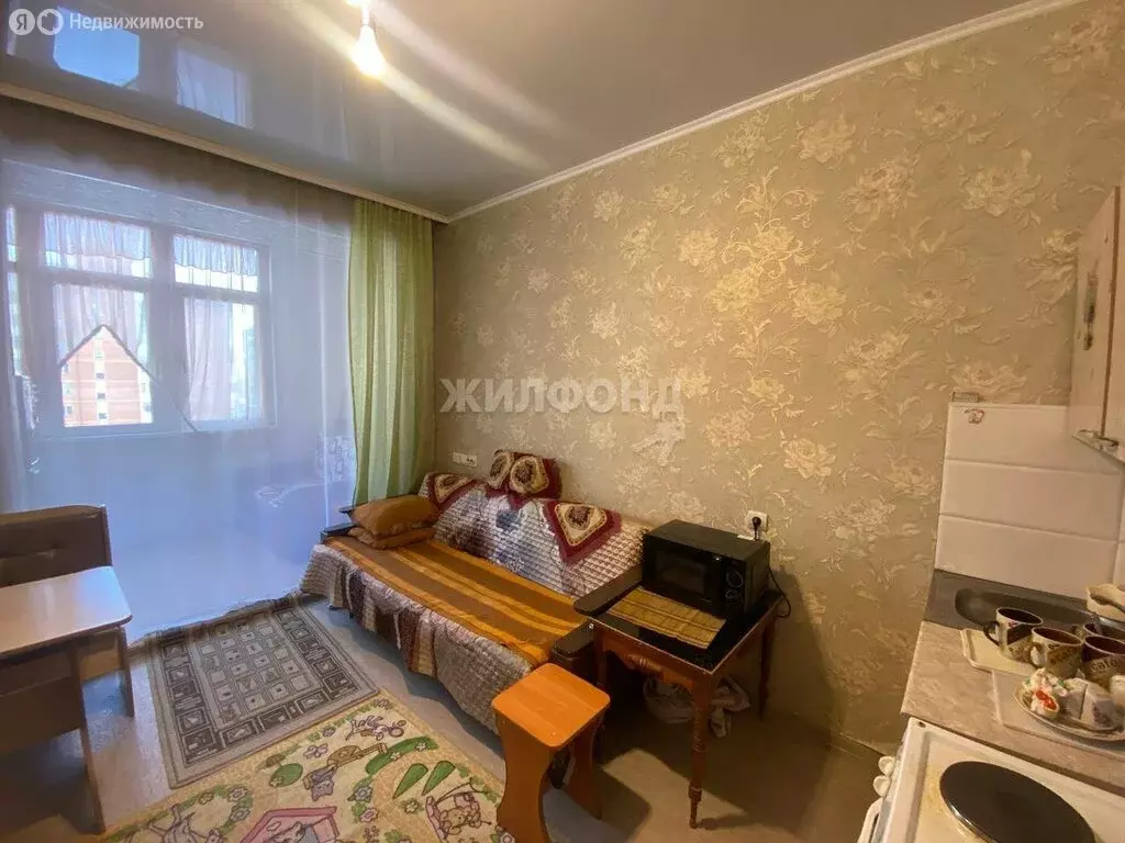 Квартира-студия: Абакан, проспект Дружбы Народов, 41А (18 м) - Фото 1