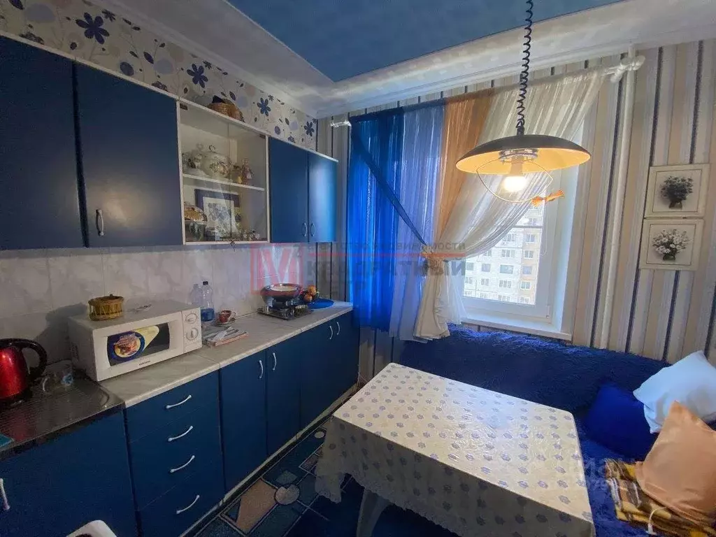 2-к кв. Белгородская область, Старый Оскол Лесной мкр, 18 (53.6 м) - Фото 0
