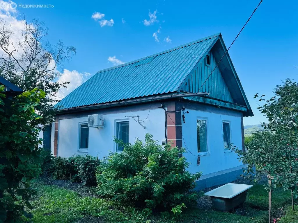Дом в Партизанск, улица Урицкого, 11 (58 м) - Фото 1