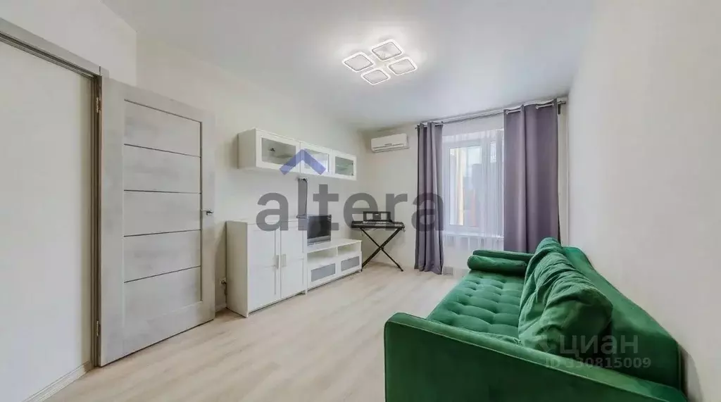 1-к кв. Татарстан, Казань ул. Азата Аббасова, 8 (35.0 м) - Фото 1