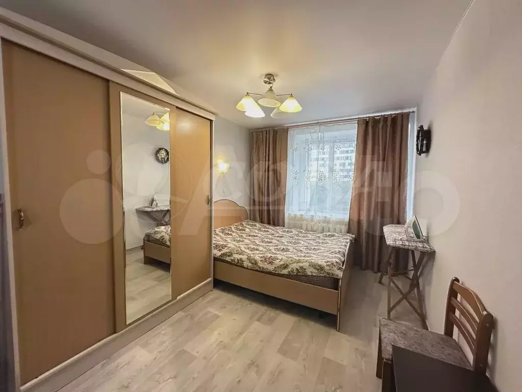 Комната 15,1 м в 1-к., 4/9 эт. - Фото 0
