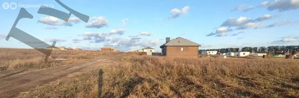 Участок в посёлок Майский, квартал Майский-80, Вольная улица (15 м) - Фото 0