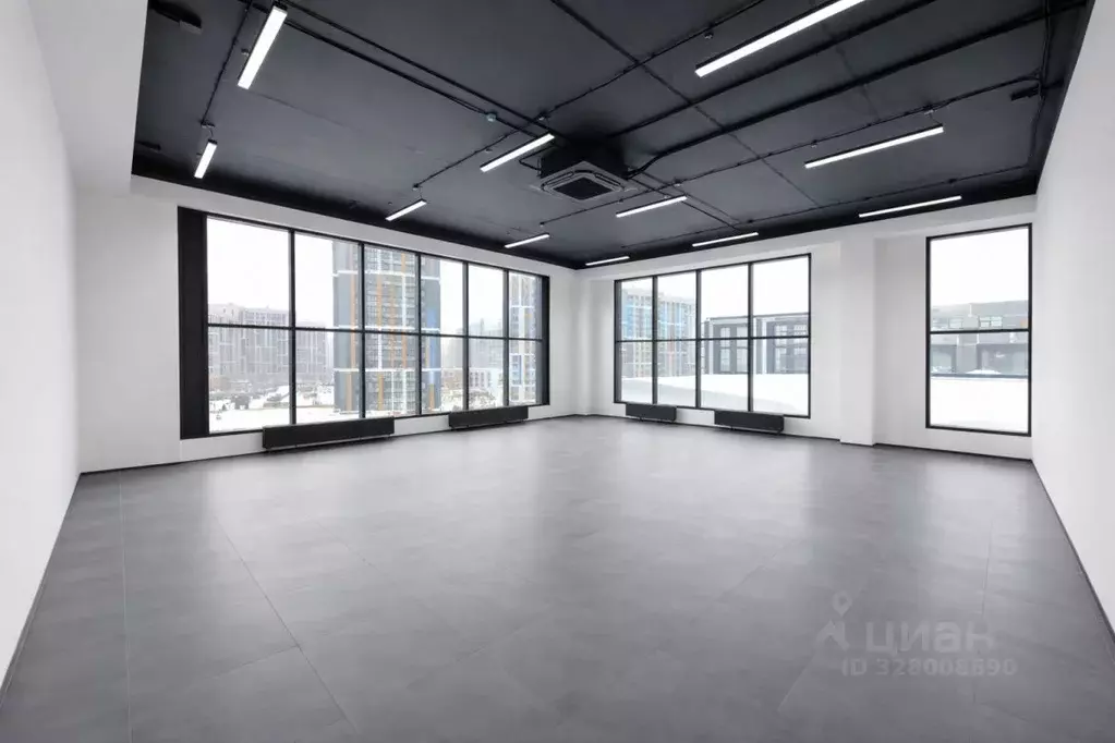 Помещение свободного назначения в Алтайский край, Барнаул тракт ... - Фото 1