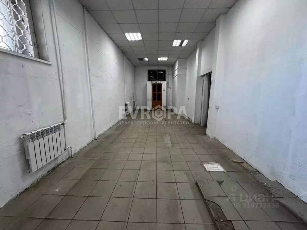 Помещение свободного назначения в Ульяновская область, Ульяновск ул. ... - Фото 0