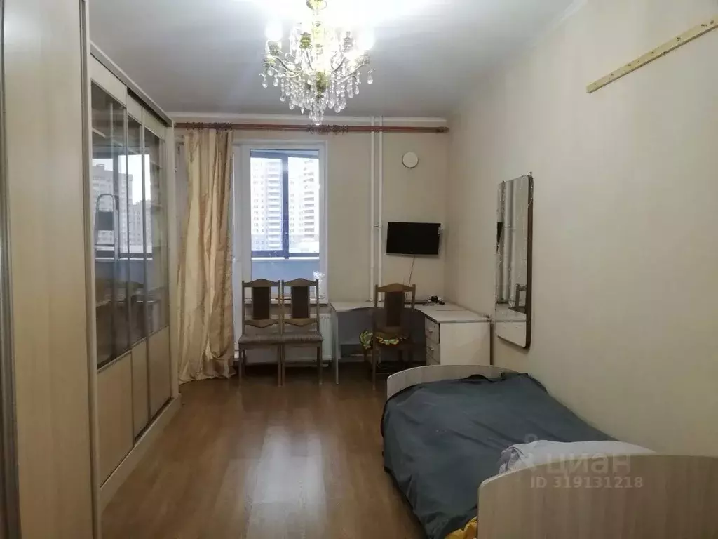 Комната Санкт-Петербург ул. Оптиков, 34к2 (20.0 м) - Фото 0