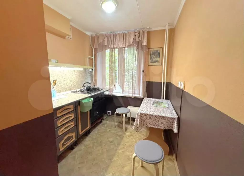 2-к. квартира, 48 м, 1/5 эт. - Фото 0