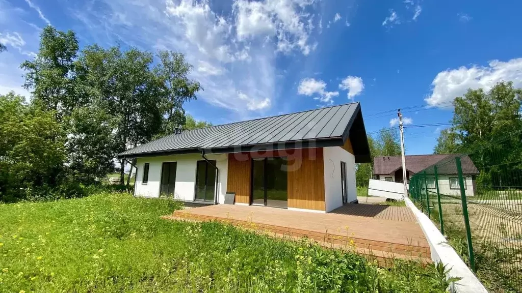 Дом в Новосибирская область, Новосибирский район, Каменский сельсовет, ... - Фото 0