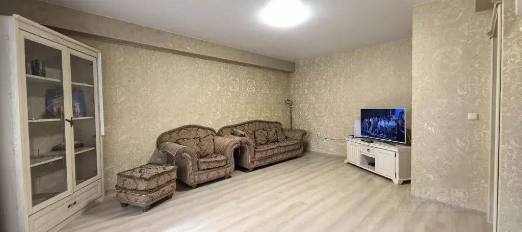 2-к кв. Сахалинская область, Южно-Сахалинск Горная ул., 8к3 (53.0 м) - Фото 1
