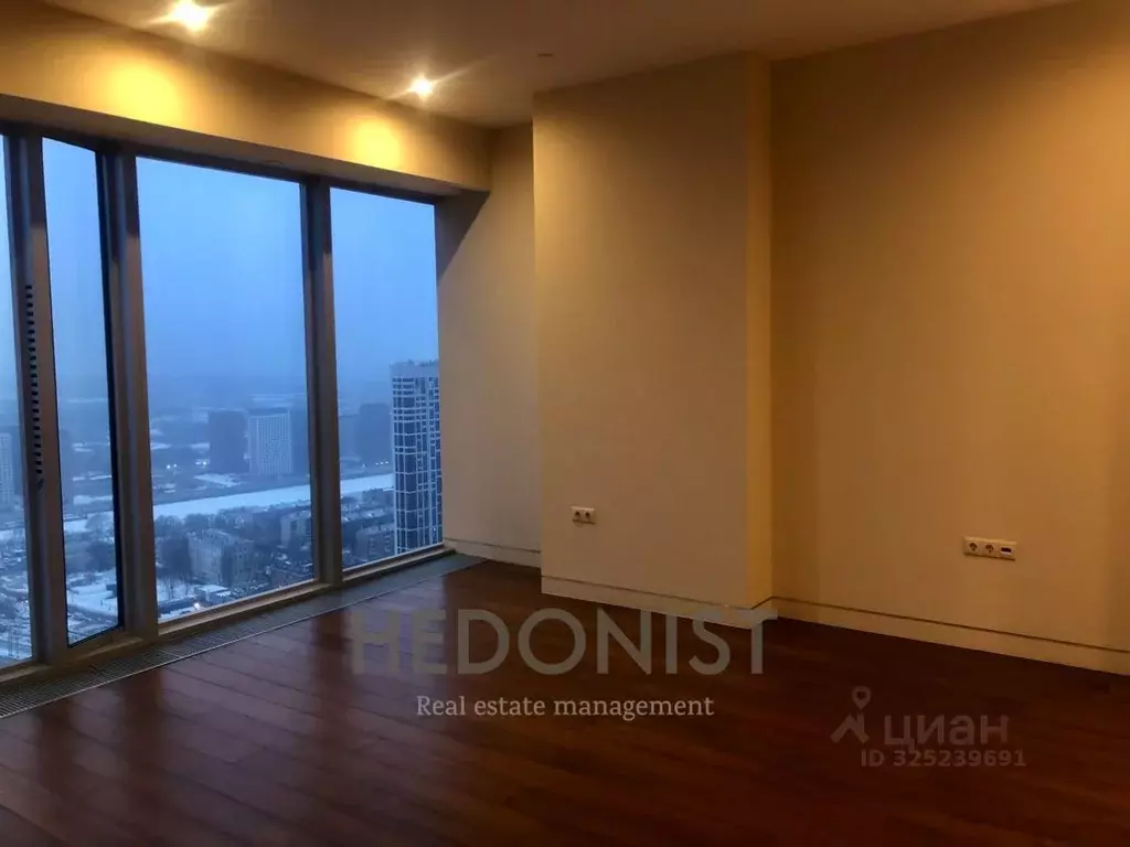 Офис в Москва 1-й Красногвардейский проезд, 21с1 (190 м) - Фото 1