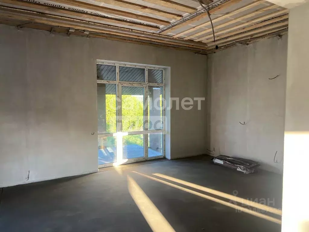 Дом в Курская область, Курский район, Щетинский сельсовет, д. ... - Фото 1