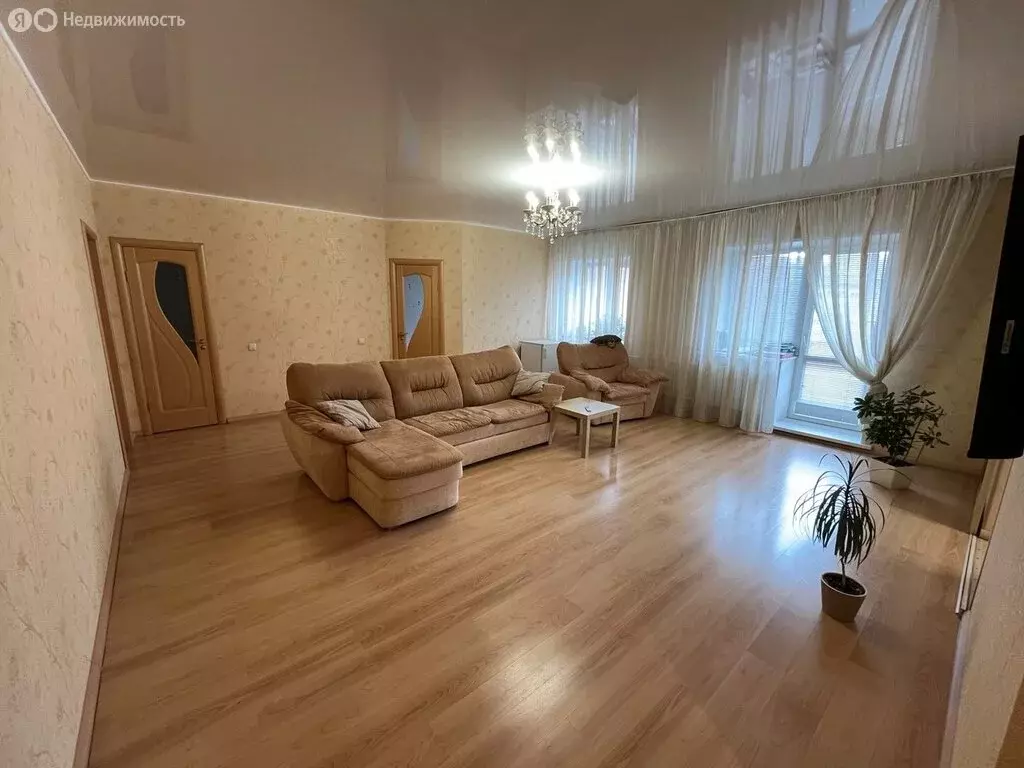 2-комнатная квартира: Красноярск, микрорайон Николаевка, улица Бебеля, ... - Фото 0