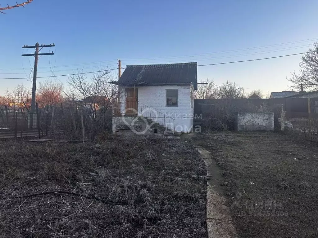 Дом в Волгоградская область, Волгоград ул. имени Менделеева (22 м) - Фото 0