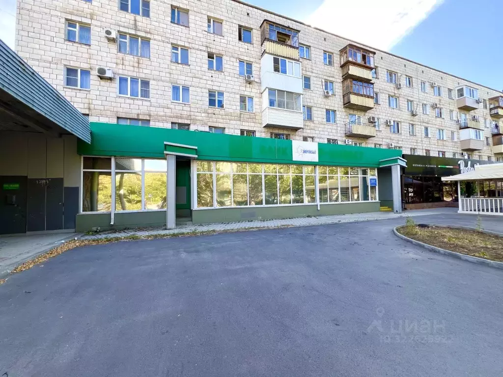 Офис в Волгоградская область, Волжский ул. Энгельса, 2 (326 м) - Фото 1