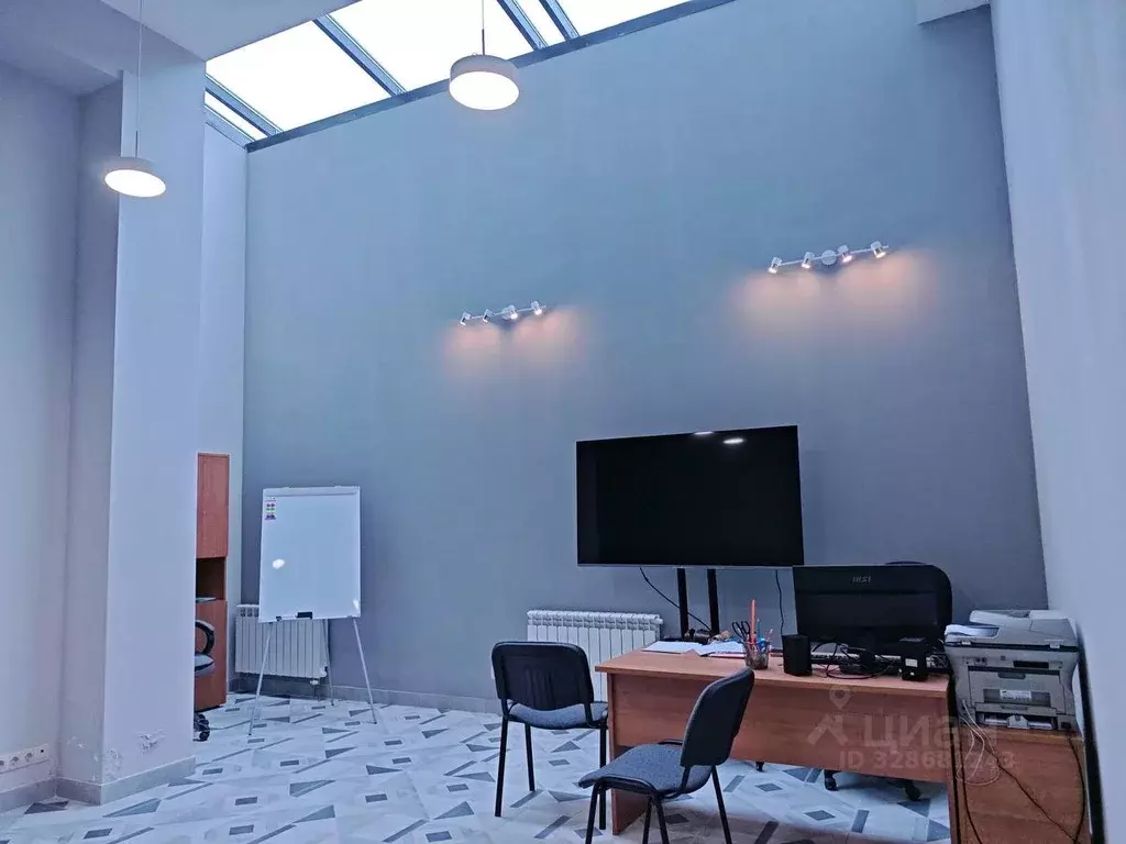 Помещение свободного назначения в Воронежская область, Воронеж ул. ... - Фото 1