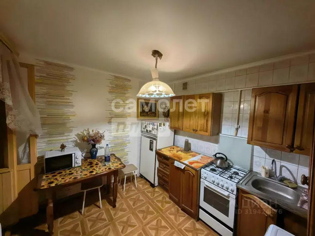 2-к кв. Липецкая область, Липецк Октябрьская ул., 1 (48.8 м) - Фото 2